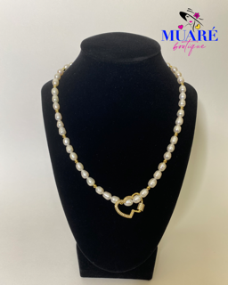 Pearls Necklace with Heart Pendant